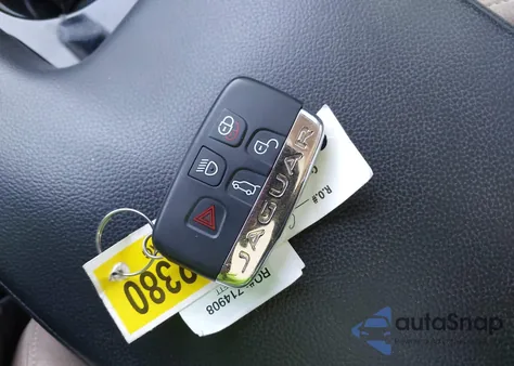 2017 Jaguar F-Pace 20D Premium из США, поврежденный, VIN SADCJ2BN9HA096140